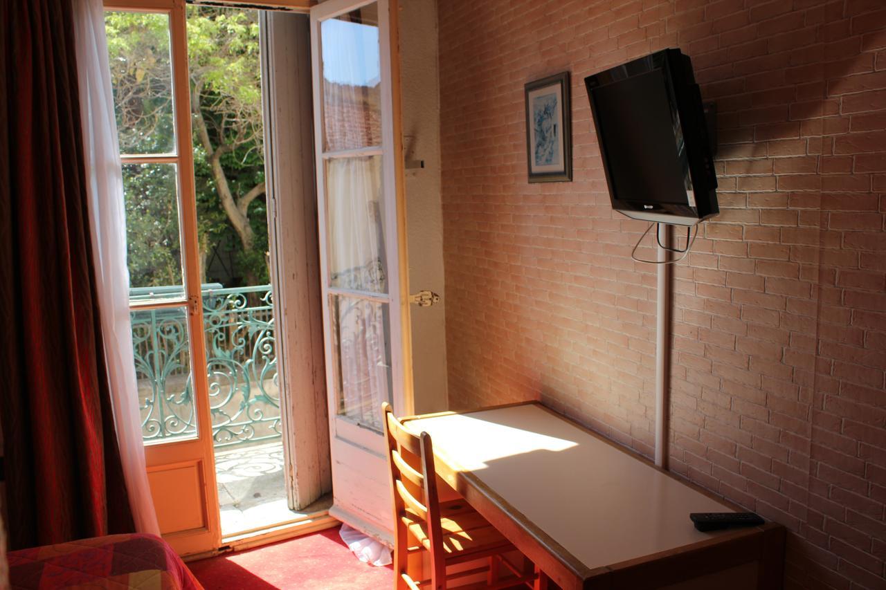 Hotel Du Champs De Mars Béziers Oda fotoğraf